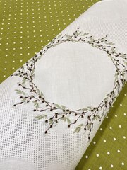 Большая салфетка-подтарельник с вышивкой