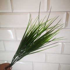 Зелень Осока маленькая 5 веточек