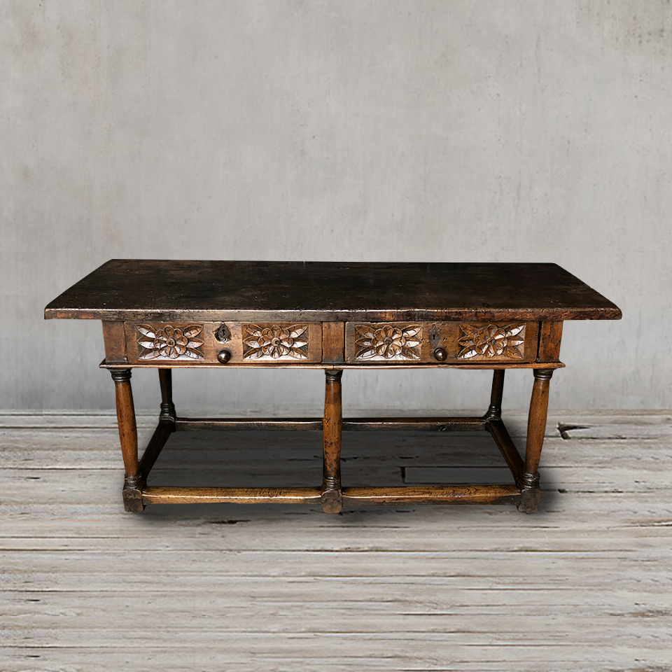 Консоль 17 век Испания Roomers Antique AW-SPANICH TABLE купить в Москве –  интернет-магазин «Постель Бутик»