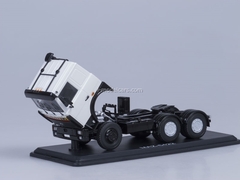 MAZ-6422 road tractor later with spoiler print Russia white Start Scale Models (SSM) 1:43