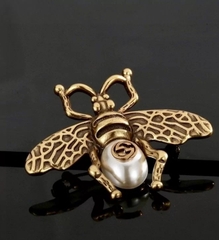 stilnaya-brosh-muha-style-by-gucci-v-vintazhnom-stile