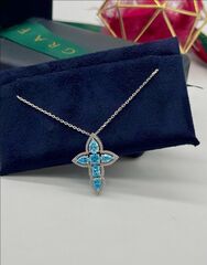 Колье из серебра 925 пробы с голубыми куб.цирконами GRAFF (на цепочке)