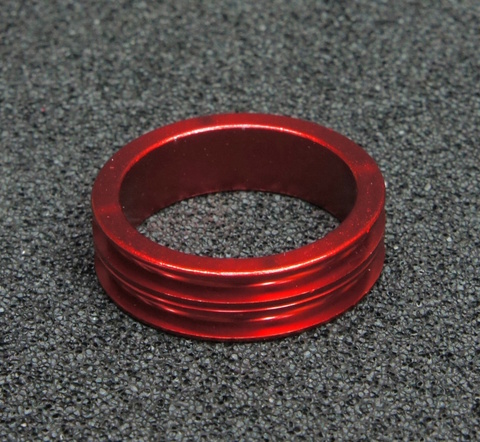 Проставочное кольцо 10мм алюминий красное