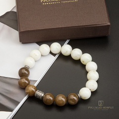 Браслет Православный. Белый нефрит с надцветом, табачный. 12мм.