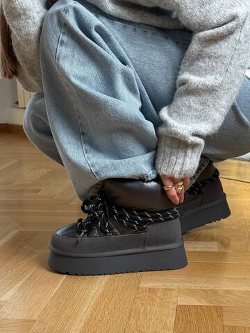 Зимние ботинки