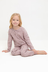 пижама  для девочки  К 1561/розово-сиреневый,контурные цветы