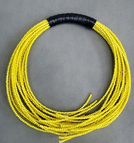 kole-lapy-mnogoslojnoe-iz-cheshskogo-granyonogo-bisera-analog-swarovski-zheltoe