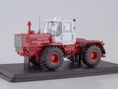 Tractor T-150K white-red 1:43 Start Scale Models (SSM)