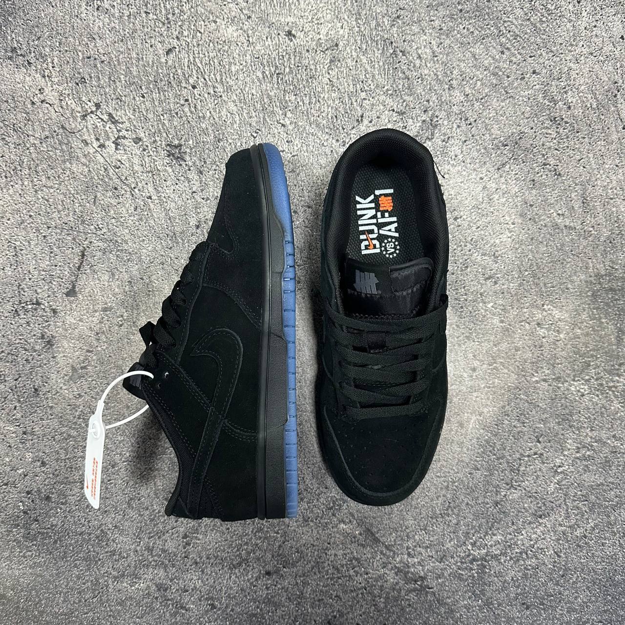 All black dunks hot sale