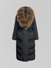 Пуховик 8820 однотонный удлиненный с мехом накладными карманами и поясом