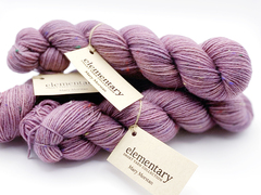 Носочная пряжа «Мэри Морстен» (Mary Morstan), 50 г