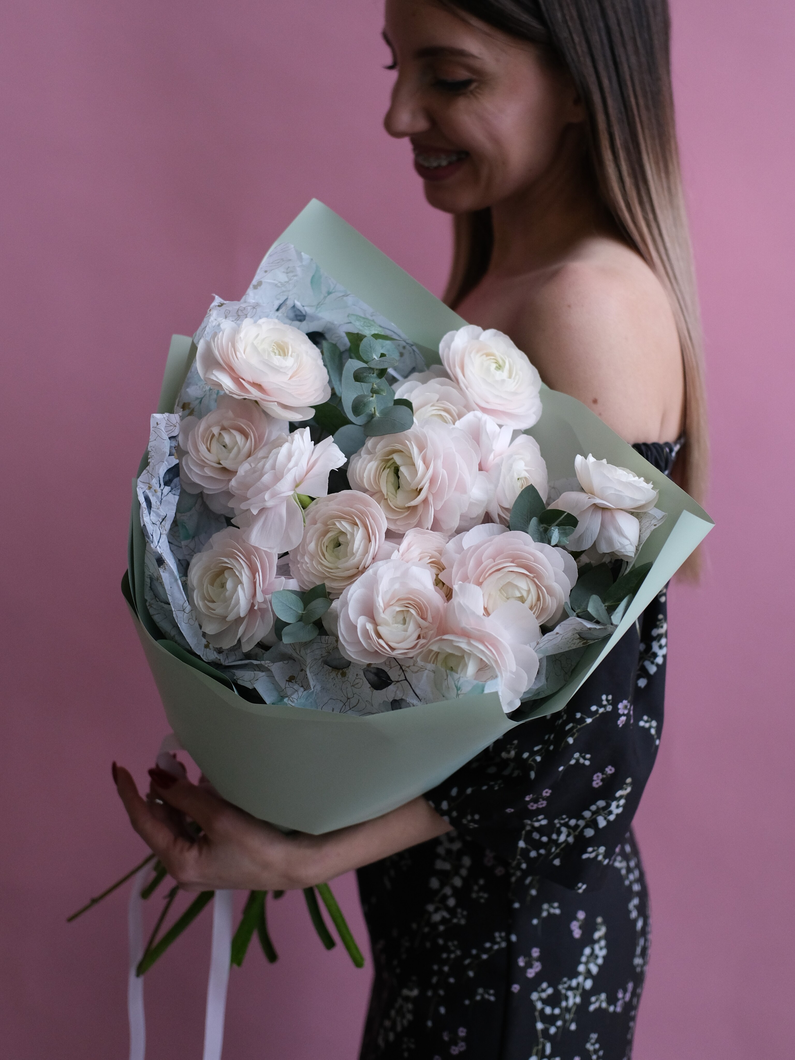 Монобукет ранункулус - 15 штук