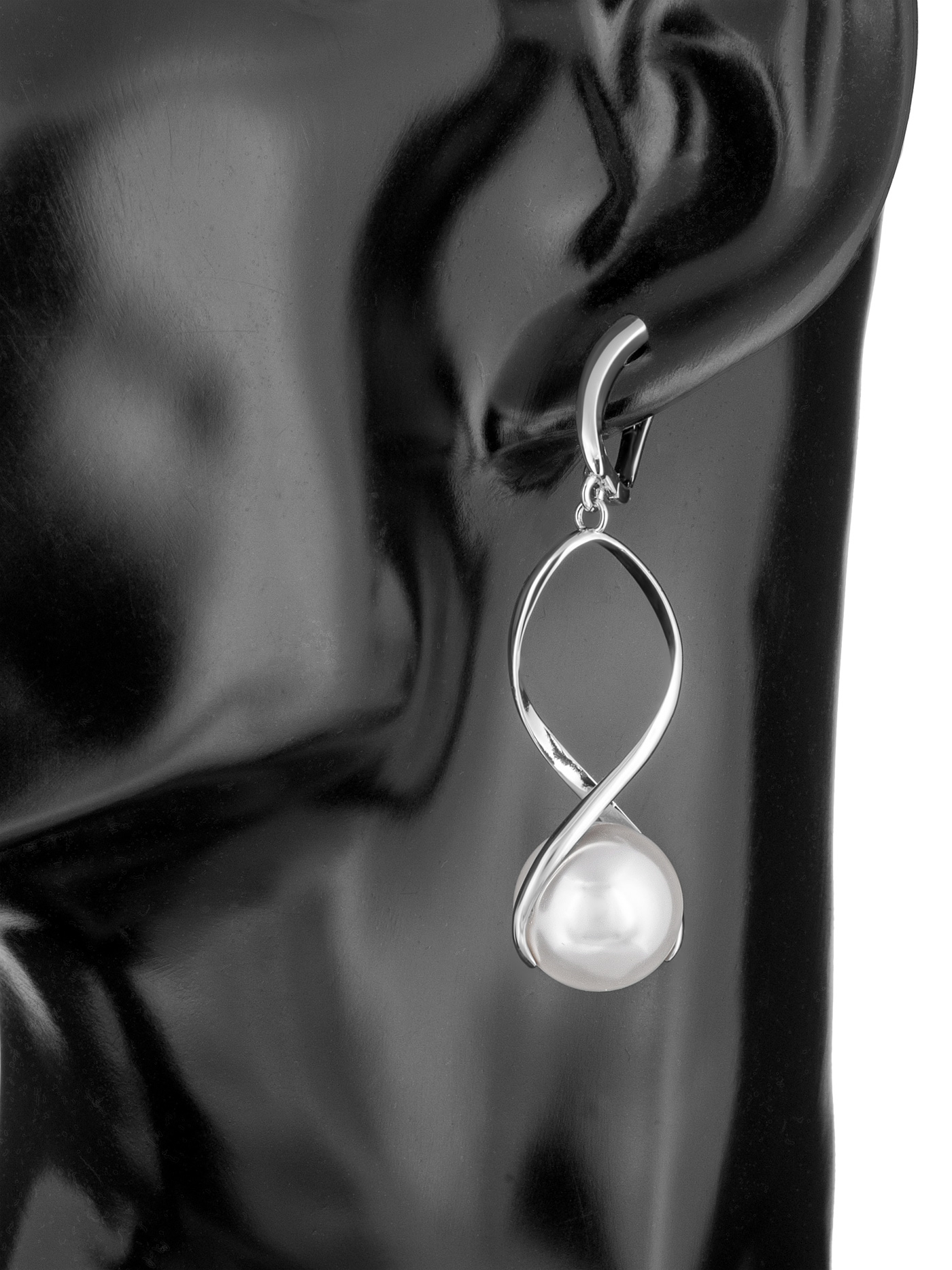 Длинные серьги с жемчугом