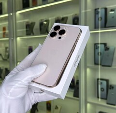 iPhone 16 Pro, 256 ГБ б/у