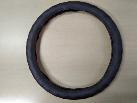 Оплетка на рулевое колесо, Автолидер, М(37-39см), (коричневый,волна,экокожа), красн.упаковка