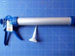 Пистолет для герметика КОБАЛЬТ 600 мл, закрытый (244-032)