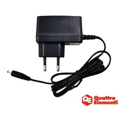 Адаптер QUATTRO ELEMENTI Nitro 22 сетевой (зарядное устройство) (790-342-002)
