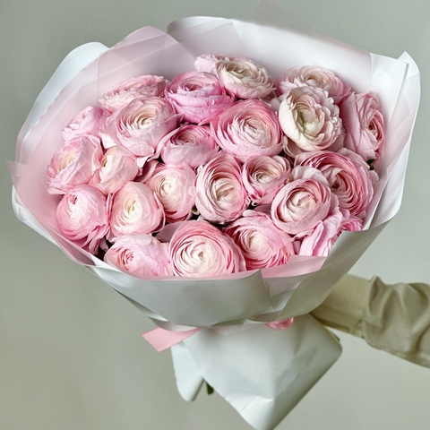 Букет 25 ранункулюсов