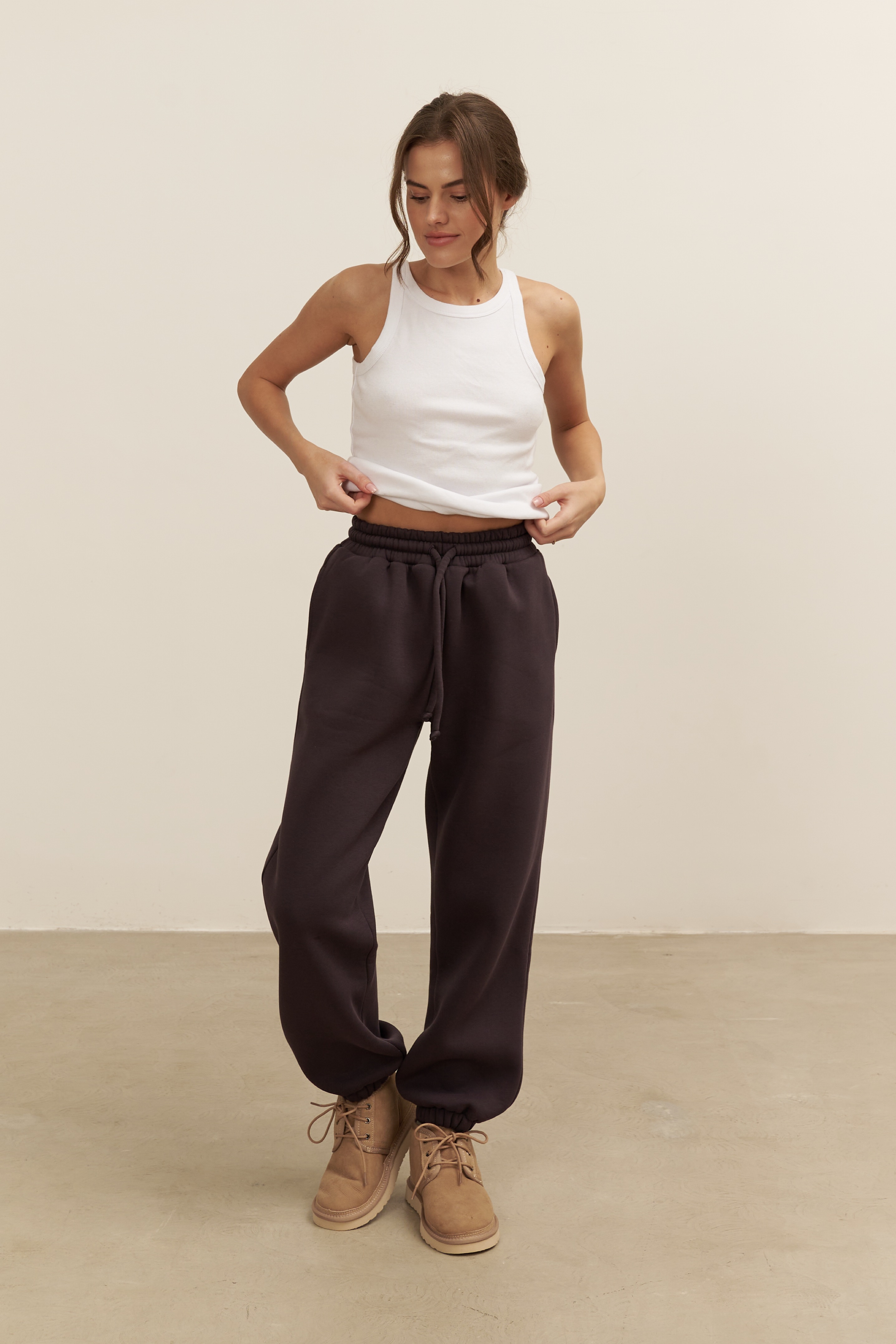 Джоггеры OVERPLUS, с начесом, антрацит