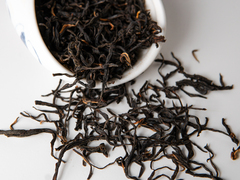 Хуан Цзинь Гуй Хун Ча "Золотая Корица", Красный чай