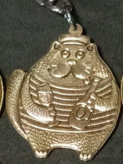 Брелок Кот Привет из Петербурга. Металл