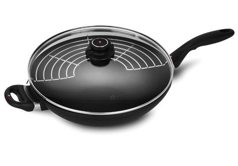Вок с крышкой и решеткой Swiss Titan ST61132c 32 см