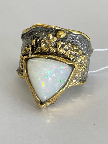 Инара-опал (кольцо из серебра с позолотой)