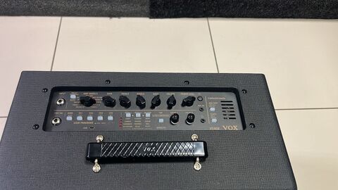VOX VT40X Моделирующий комбоусилитель