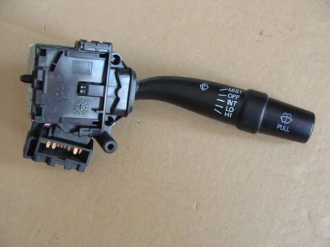 Переключатель правый Geely MK