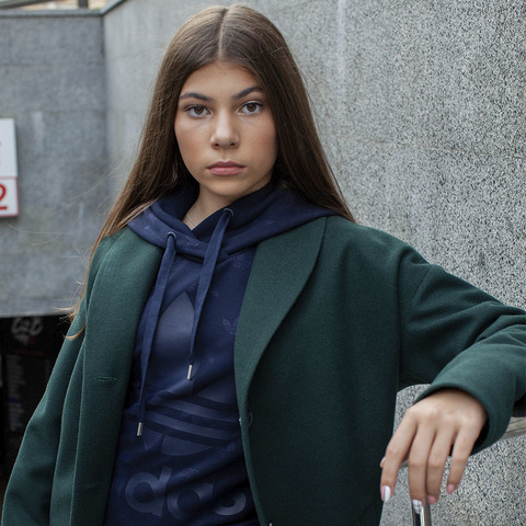 Підліткове кашемірове пальто зеленого кольору на дівчинку