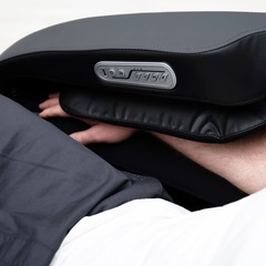 GESS Optimus PRO массажное кресло