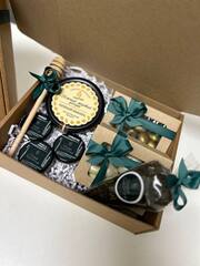 Корпоративный подарок с брендированием для сотрудников и партнеров