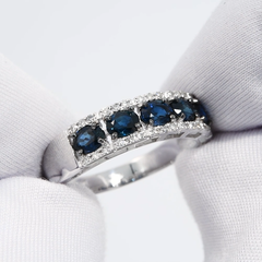 2011008 - Кольцо из белого золота 585 пробы с бриллиантами и сапфирами