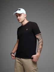 Футболка с вышивкой «Олень»