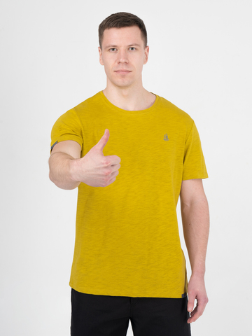 Мужская футболка «Великоросс» горчичного цвета круглый ворот