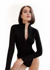 Боди на молнии