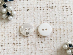 Пуговицы блузочные, d 1,1 см, 2 прокола