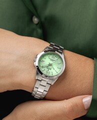 Часы женские Festina F20049/2 Swiss made