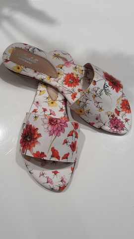 Домашние тапочки Mirabello Small Dahilas Bianco