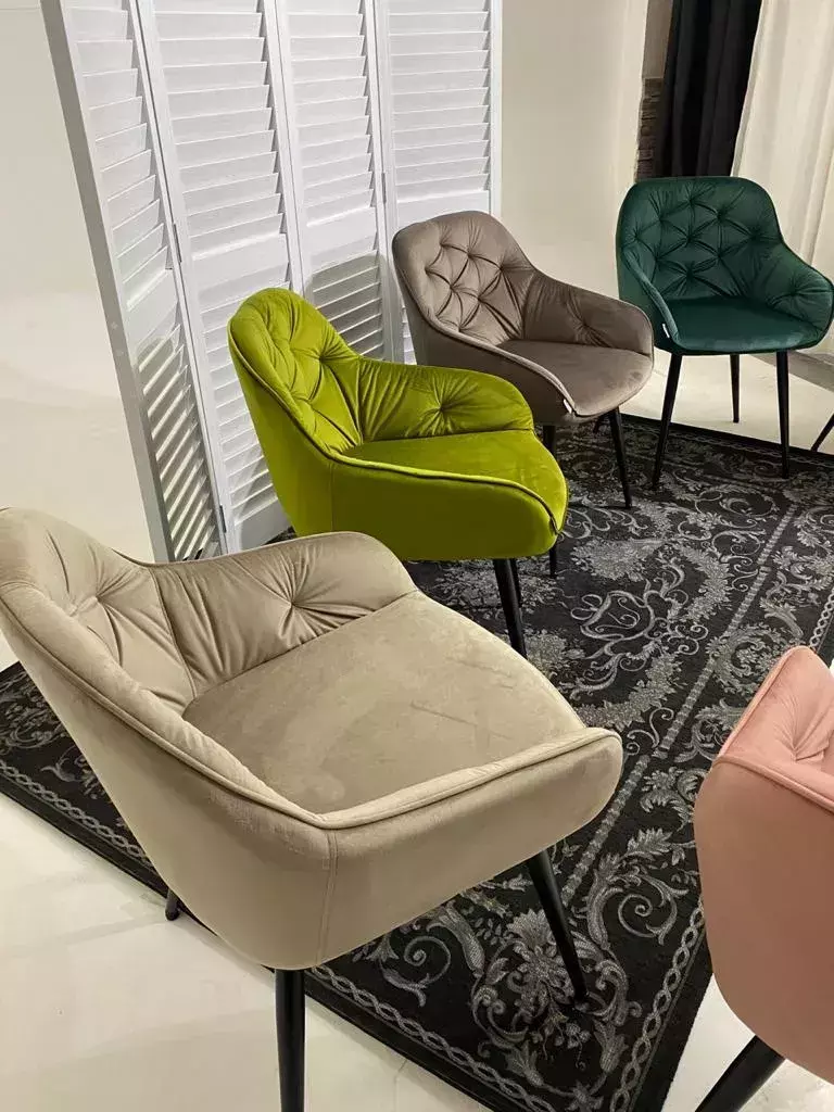 Стул BREEZE BLUVEL-40 BEIGE/ черный каркас, велюр М-City