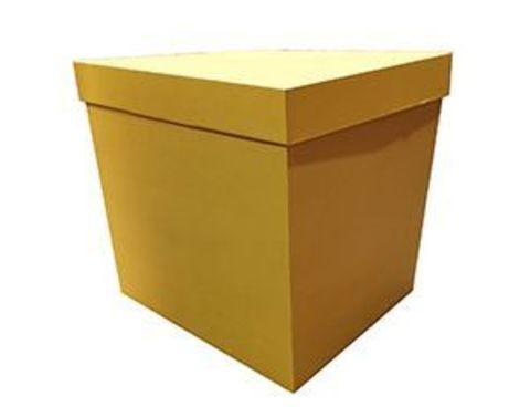 Коробка для воздушных шаров с персональным оформлением золотая