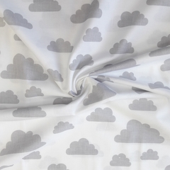 Ткань хлопковая серые облачка на белом
