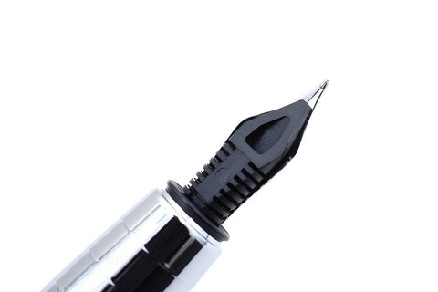 Перьевая ручка Faber-Castell Loom Metallic Olive перо EF