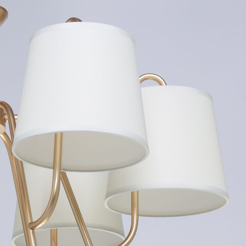 Потолочная люстра MW-Light Вега 329012308