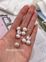 Пуговицы из натурального жемчуга на серебристой ножке