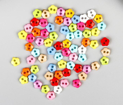 Пуговицы пластиковые 