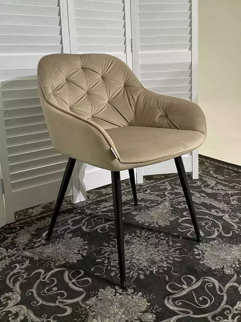 Стул BREEZE BLUVEL-40 BEIGE/ черный каркас, велюр М-City