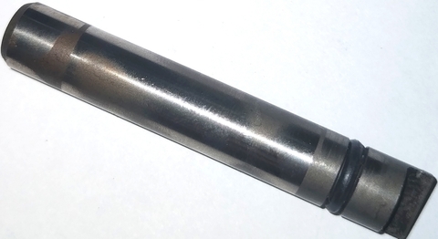 Ось рычага клапана Honda GC 135 4 л.с. Б/У в интернет-магазине ЯрТехника