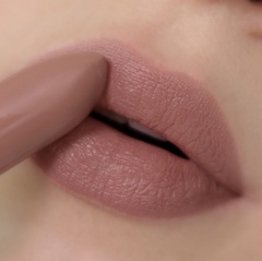 RELOUIS Помада губная матовая ICON LOOK тон:03 кремово-розовый