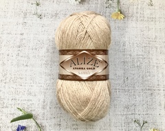 Пряжа ALIZE "Angora Gold Simli". 95 светло-бежевый